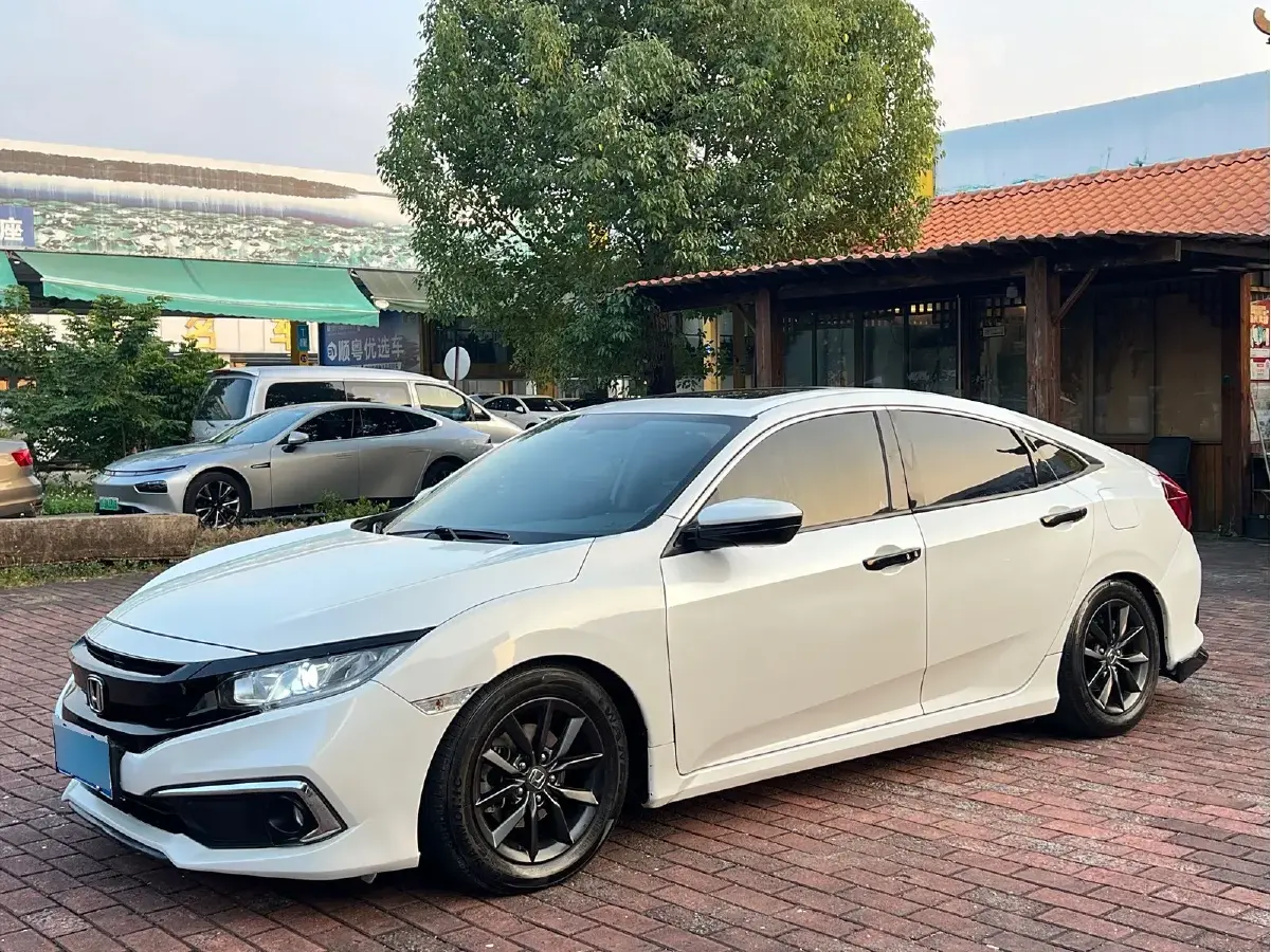 2019 Honda Civic 1.5T 177HP L4 CVT