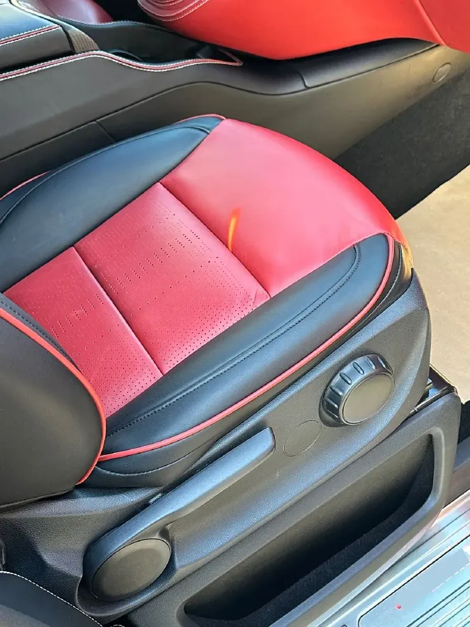 2023 Brabus V Class 2.0T 245HP L4 9AT,autocango,china used car exporter,china ev exporter,chinese used car exporter,chinese used ev exporter