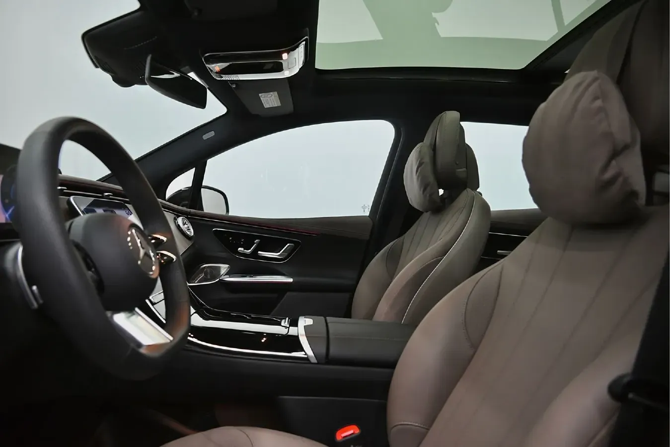 2024 Mercedes-Benz EQE SUV BEV 96.1KWH,autocango,china used car exporter,china ev exporter,chinese used car exporter,chinese used ev exporter