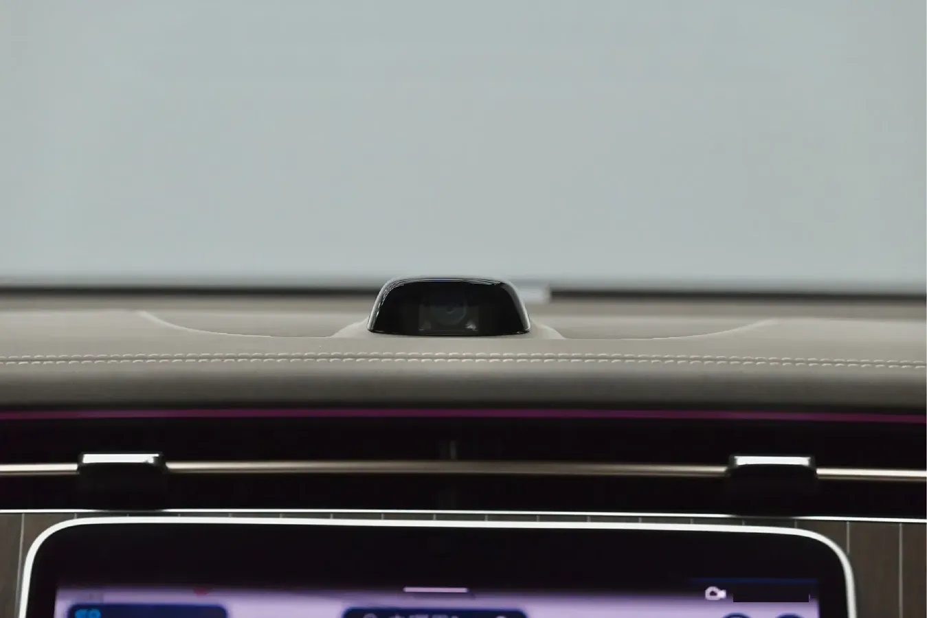 2024 Mercedes-Benz EQE SUV BEV 96.1KWH,autocango,china used car exporter,china ev exporter,chinese used car exporter,chinese used ev exporter