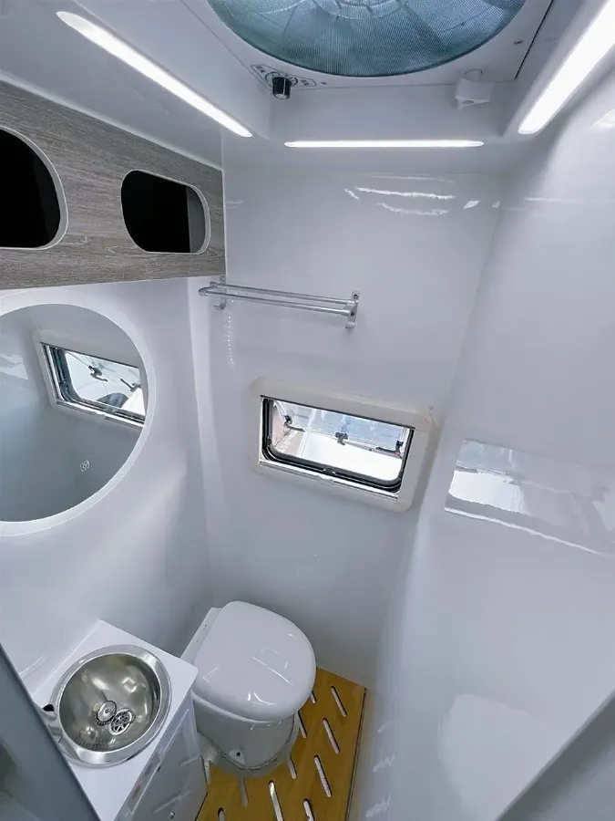 2021 MAXUS V80 RV 2.0T 139HP L4 6AMT,autocango,china used car exporter,china ev exporter,chinese used car exporter,chinese used ev exporter