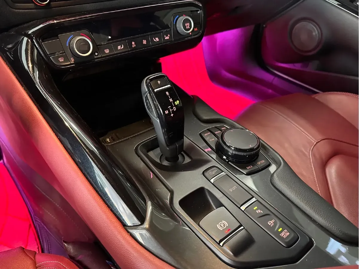 2021 Toyota Supra 2.0T 197HP L4 8AT,autocango,china used car exporter,china ev exporter,chinese used car exporter,chinese used ev exporter