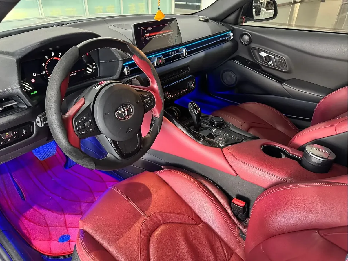 2021 Toyota Supra 2.0T 197HP L4 8AT,autocango,china used car exporter,china ev exporter,chinese used car exporter,chinese used ev exporter