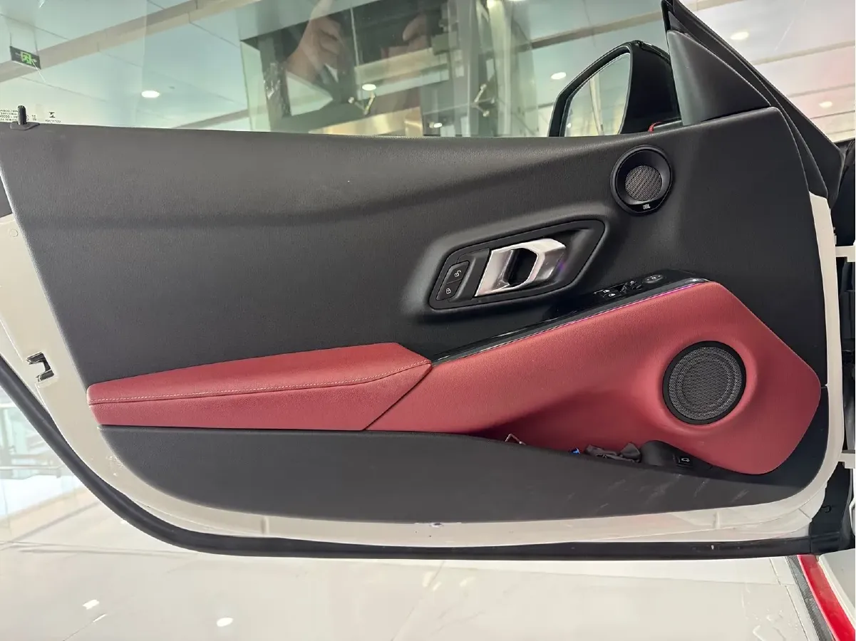 2021 Toyota Supra 2.0T 197HP L4 8AT,autocango,china used car exporter,china ev exporter,chinese used car exporter,chinese used ev exporter