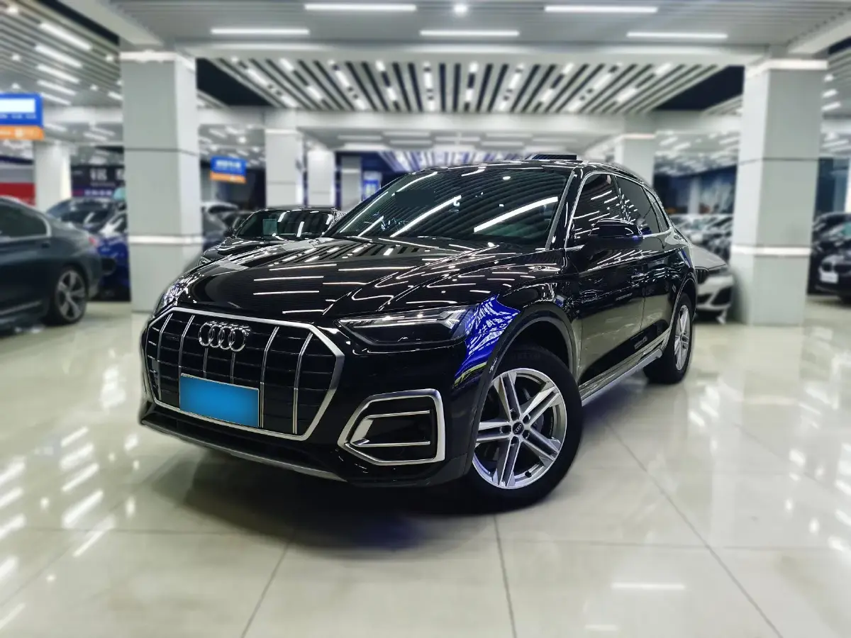 2022 Audi Q5L 2.0T 190HP L4 7DCT