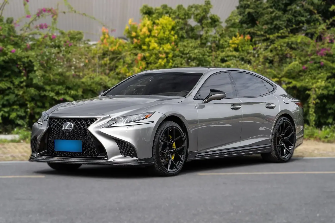 2018 Lexus LS 3.5L 299HP V6 E-CVT Hybrid