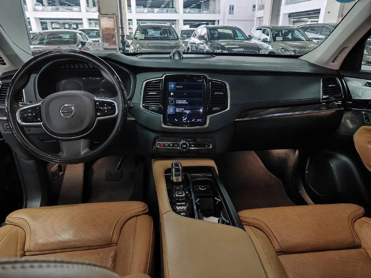 2016 Volvo XC90 PHEV 2.0T 320HP L4 8AT PHEV 9.2KWH,autocango,china used car exporter,china ev exporter,chinese used car exporter,chinese used ev exporter