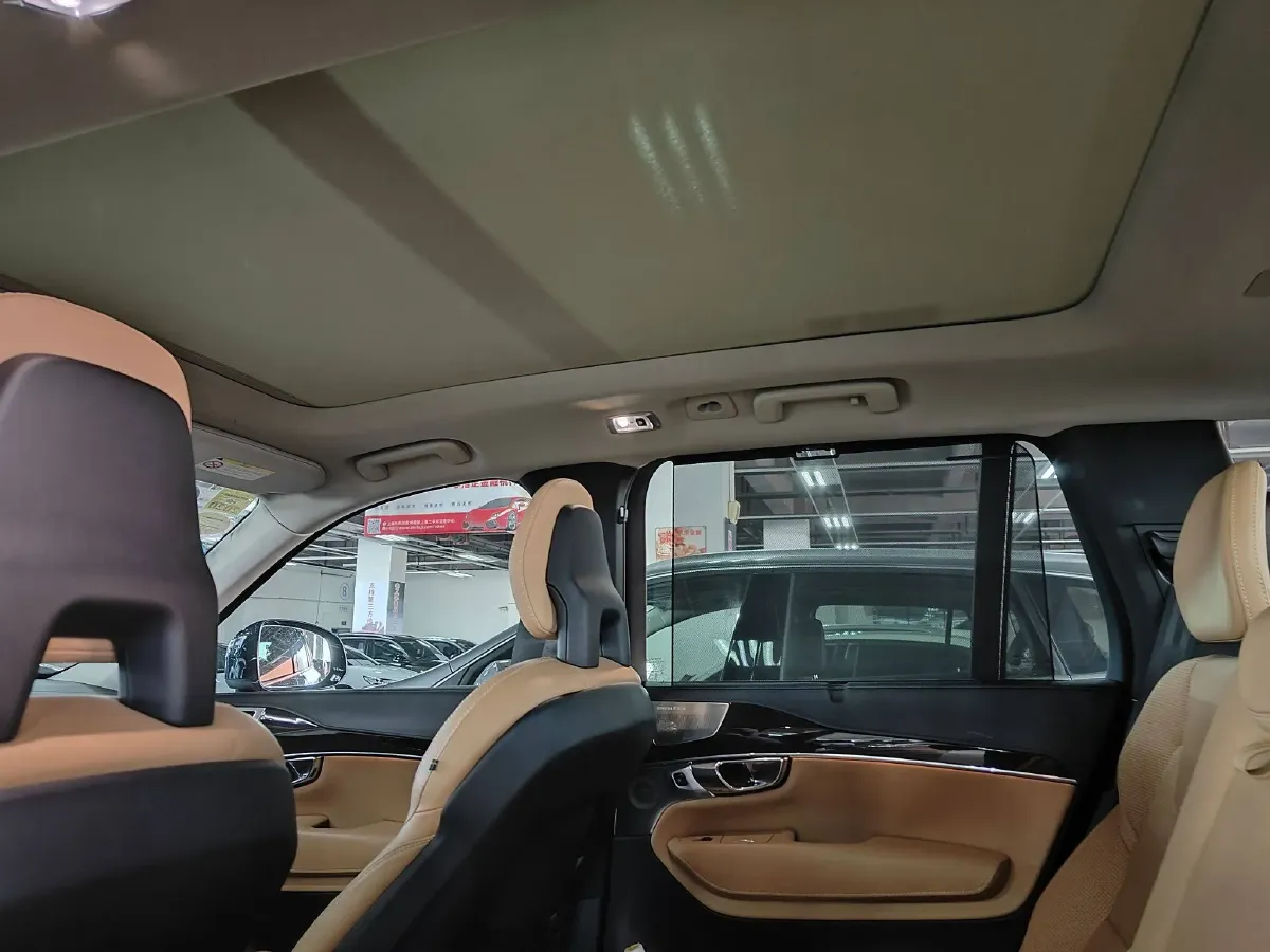 2016 Volvo XC90 PHEV 2.0T 320HP L4 8AT PHEV 9.2KWH,autocango,china used car exporter,china ev exporter,chinese used car exporter,chinese used ev exporter