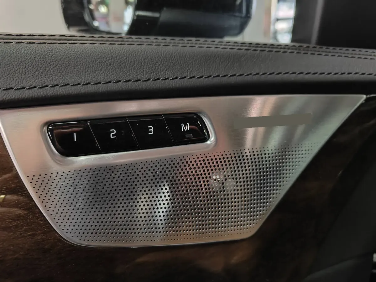 2016 Volvo XC90 PHEV 2.0T 320HP L4 8AT PHEV 9.2KWH,autocango,china used car exporter,china ev exporter,chinese used car exporter,chinese used ev exporter