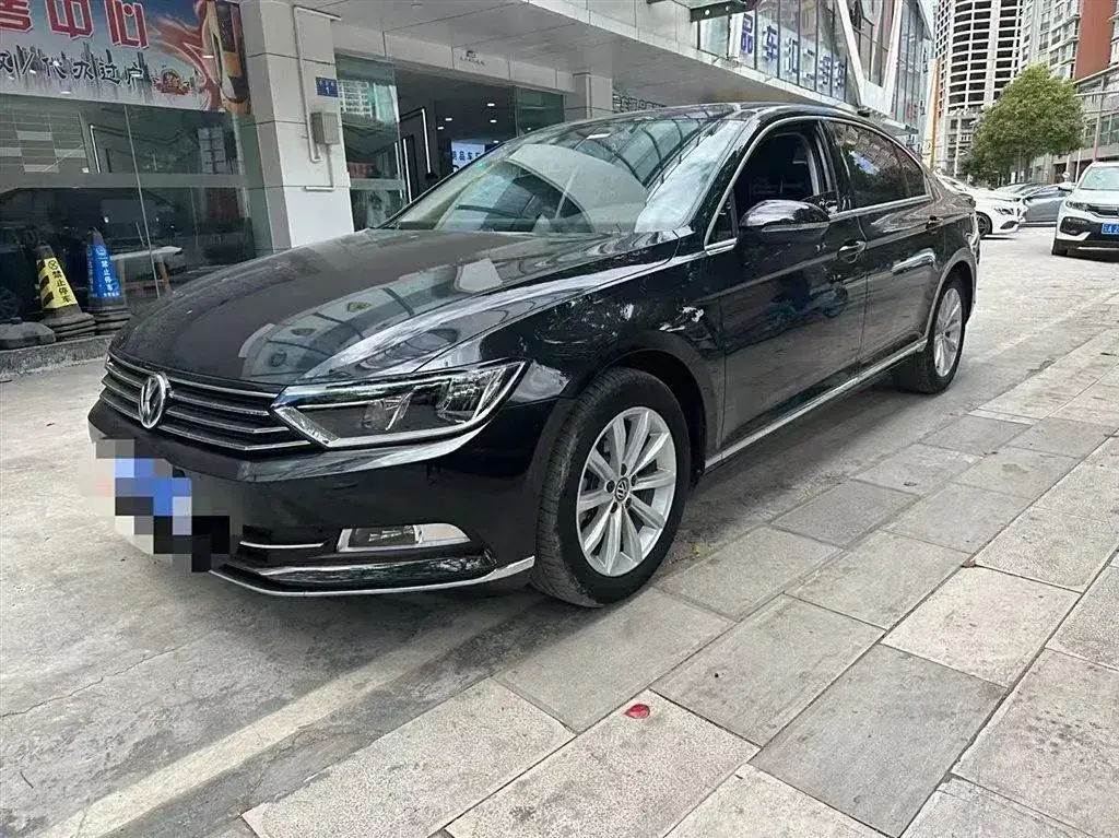 2017 Volkswagen Magotan 1.8T 180HP L4 7DCT