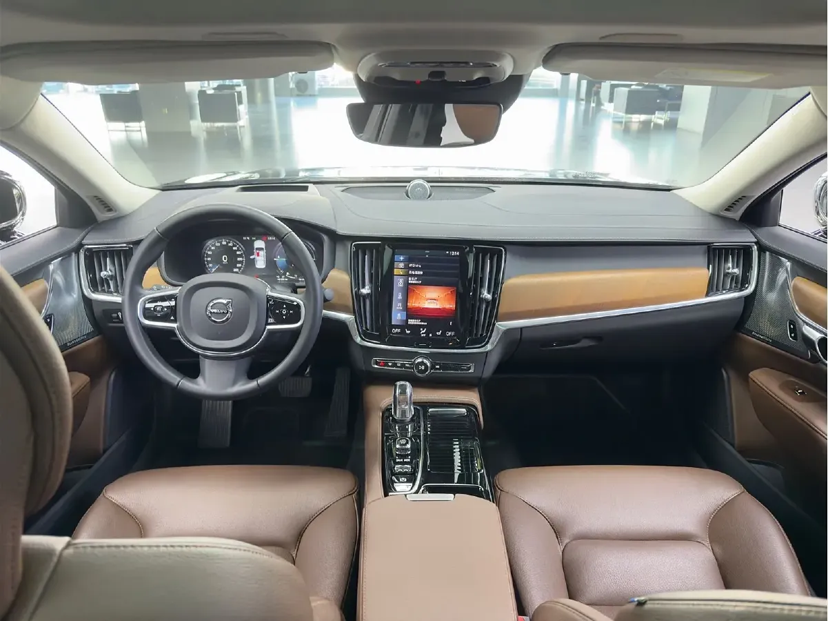 2019 Volvo S90 PHEV 2.0T 320HP L4 8AT PHEV 10.1KWH,autocango,china used car exporter,china ev exporter,chinese used car exporter,chinese used ev exporter