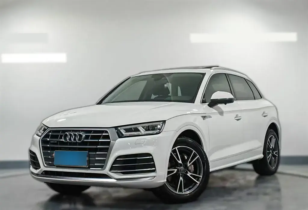 2020 Audi Q5L 2.0T 190HP L4 7DCT