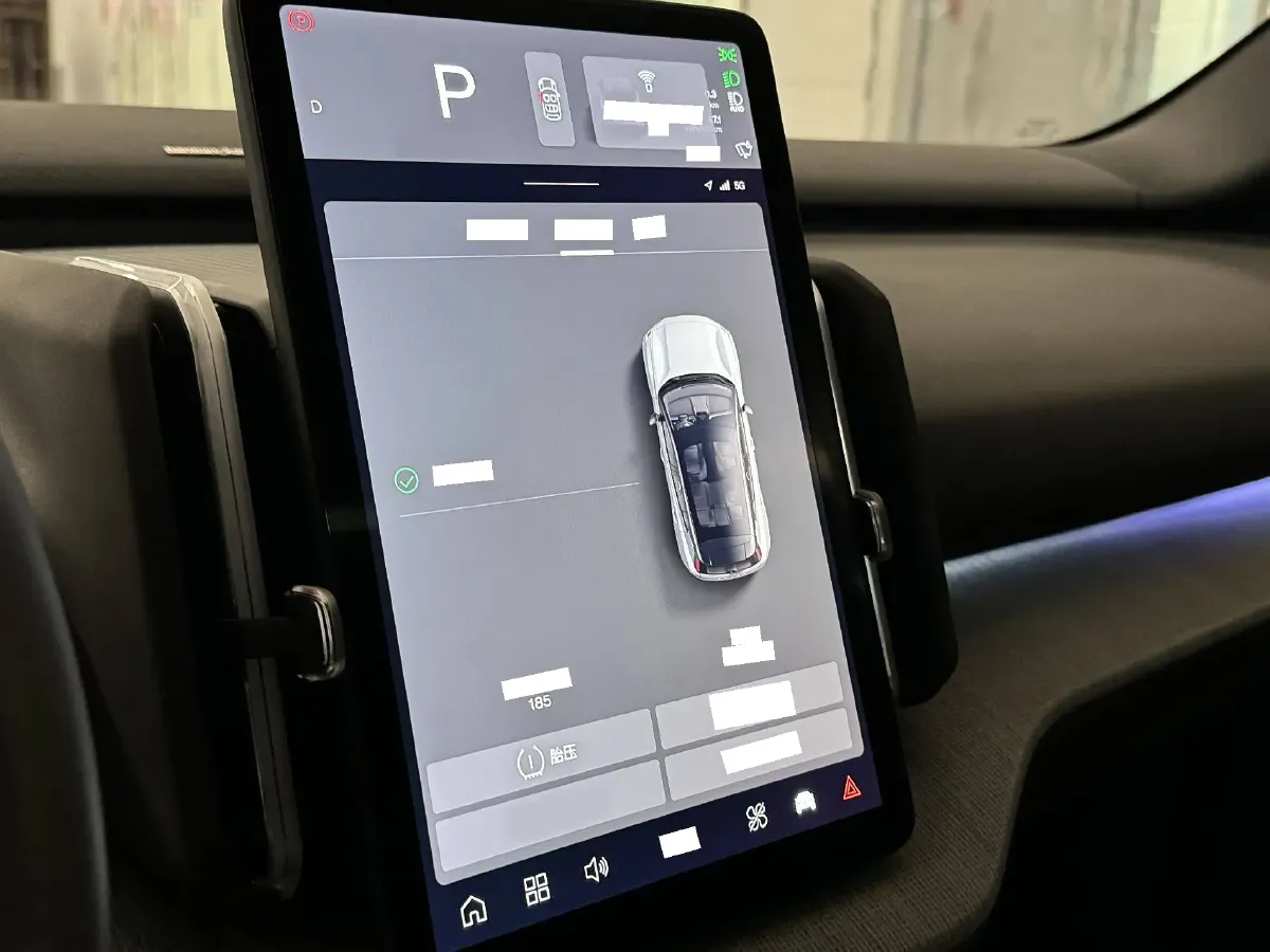 2025 Volvo EX30 BEV 66KWH,autocango,china used car exporter,china ev exporter,chinese used car exporter,chinese used ev exporter