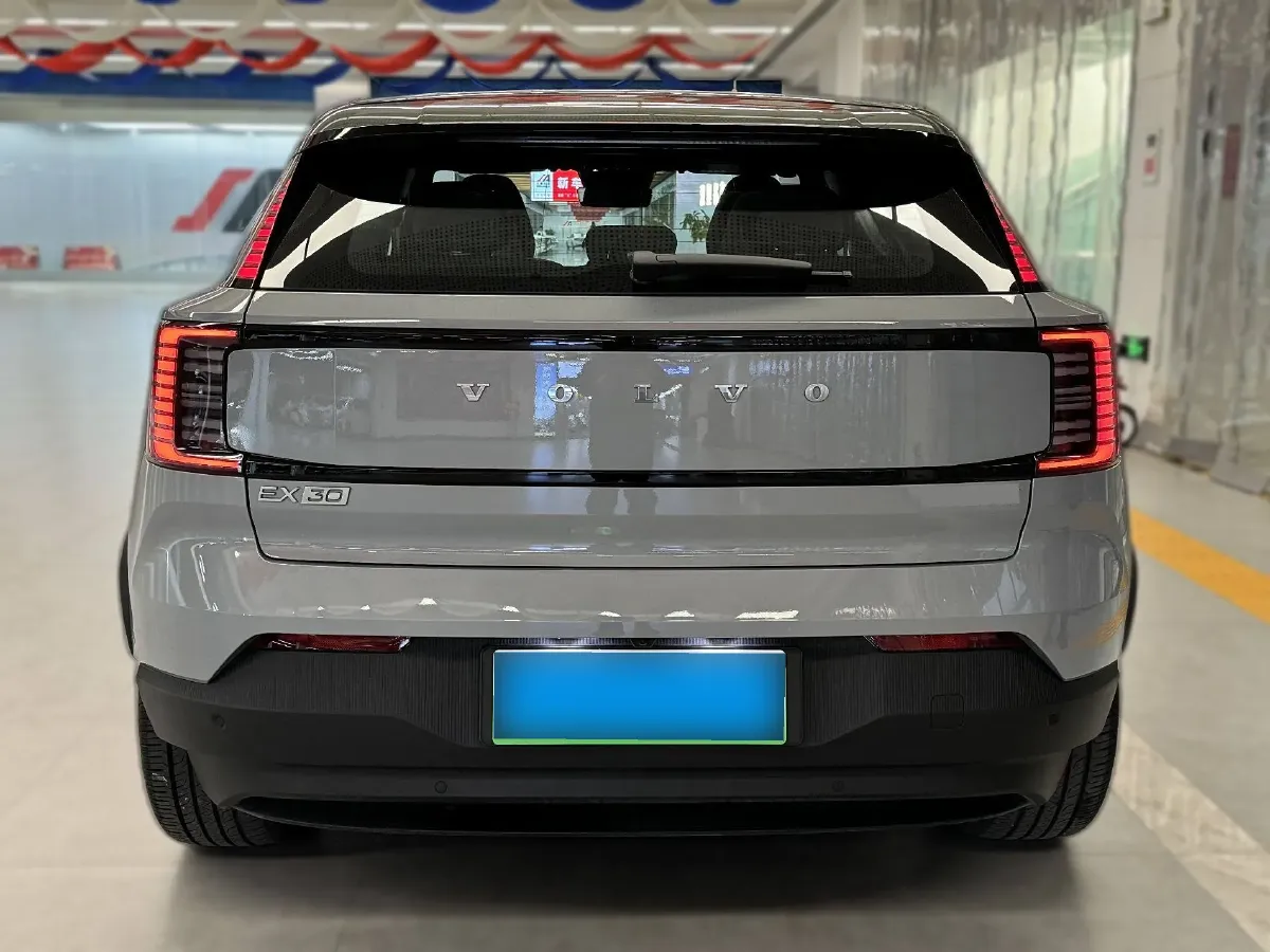 2025 Volvo EX30 BEV 66KWH,autocango,china used car exporter,china ev exporter,chinese used car exporter,chinese used ev exporter
