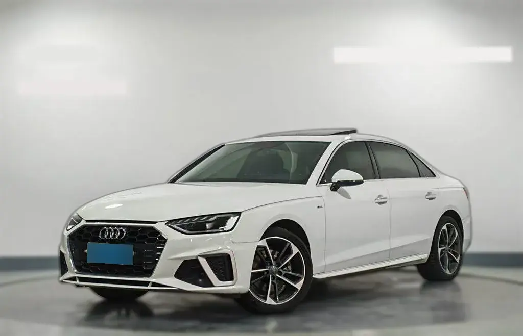 2020 Audi A4L 2.0T 190HP L4 7DCT