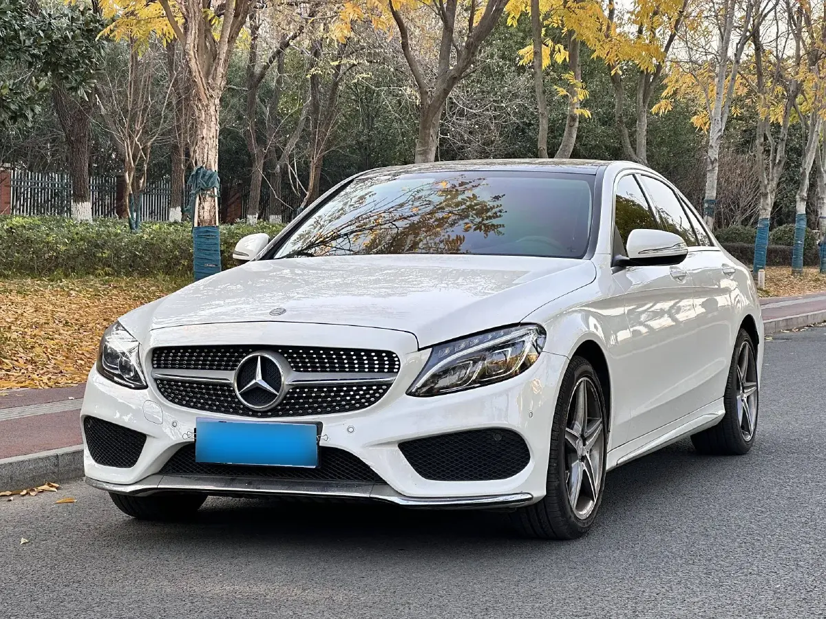 2015 Mercedes-Benz C Class 2.0T 211HP L4 7AT