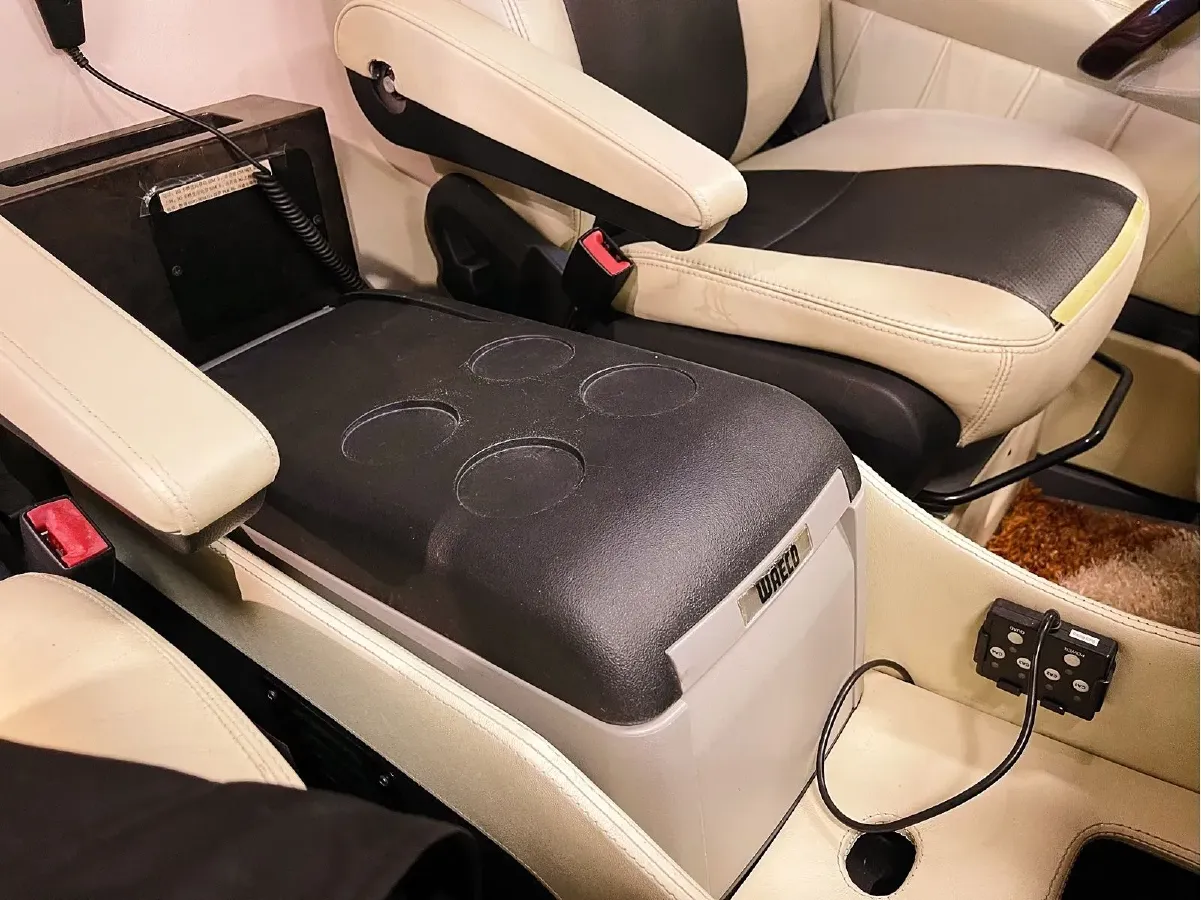 2009 Mercedes-Benz Sprinter 3.5L 258HP V6 5AT,autocango,china used car exporter,china ev exporter,chinese used car exporter,chinese used ev exporter