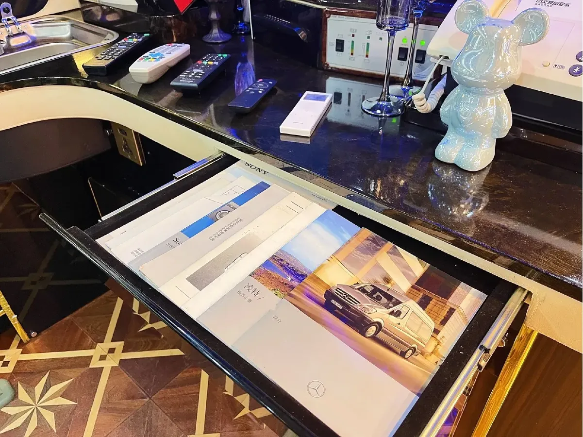 2009 Mercedes-Benz Sprinter 3.5L 258HP V6 5AT,autocango,china used car exporter,china ev exporter,chinese used car exporter,chinese used ev exporter