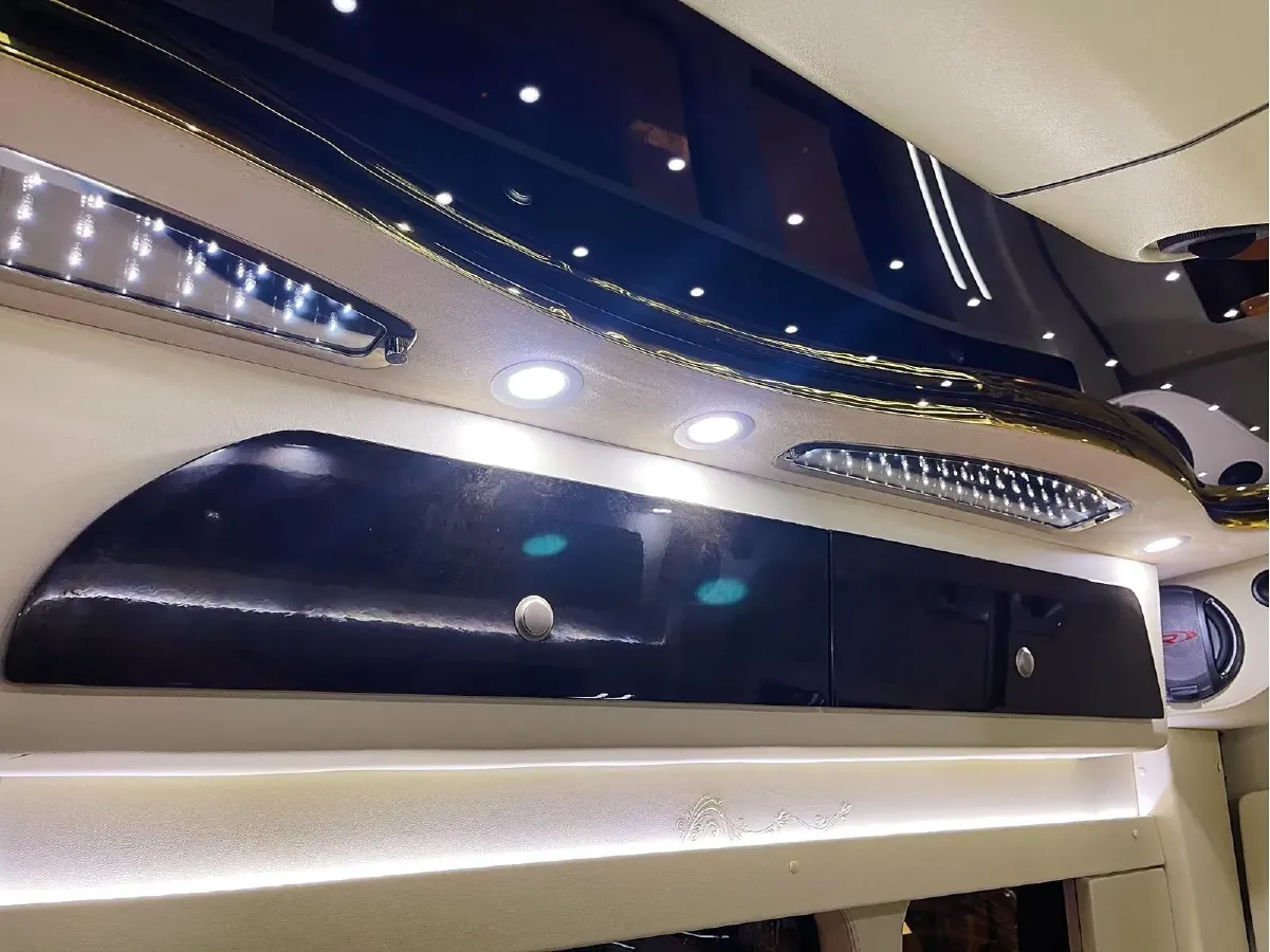 2009 Mercedes-Benz Sprinter 3.5L 258HP V6 5AT,autocango,china used car exporter,china ev exporter,chinese used car exporter,chinese used ev exporter