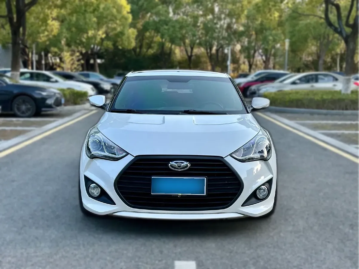 2015 Hyundai Veloster 1.6T 204HP L4 7DCT,autocango,china used car exporter,china ev exporter,chinese used car exporter,chinese used ev exporter