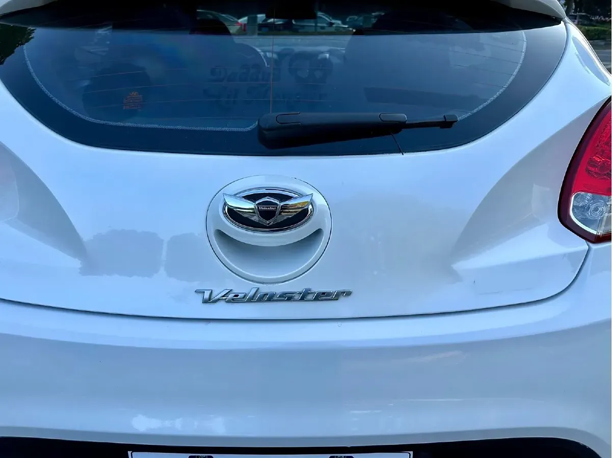 2015 Hyundai Veloster 1.6T 204HP L4 7DCT,autocango,china used car exporter,china ev exporter,chinese used car exporter,chinese used ev exporter