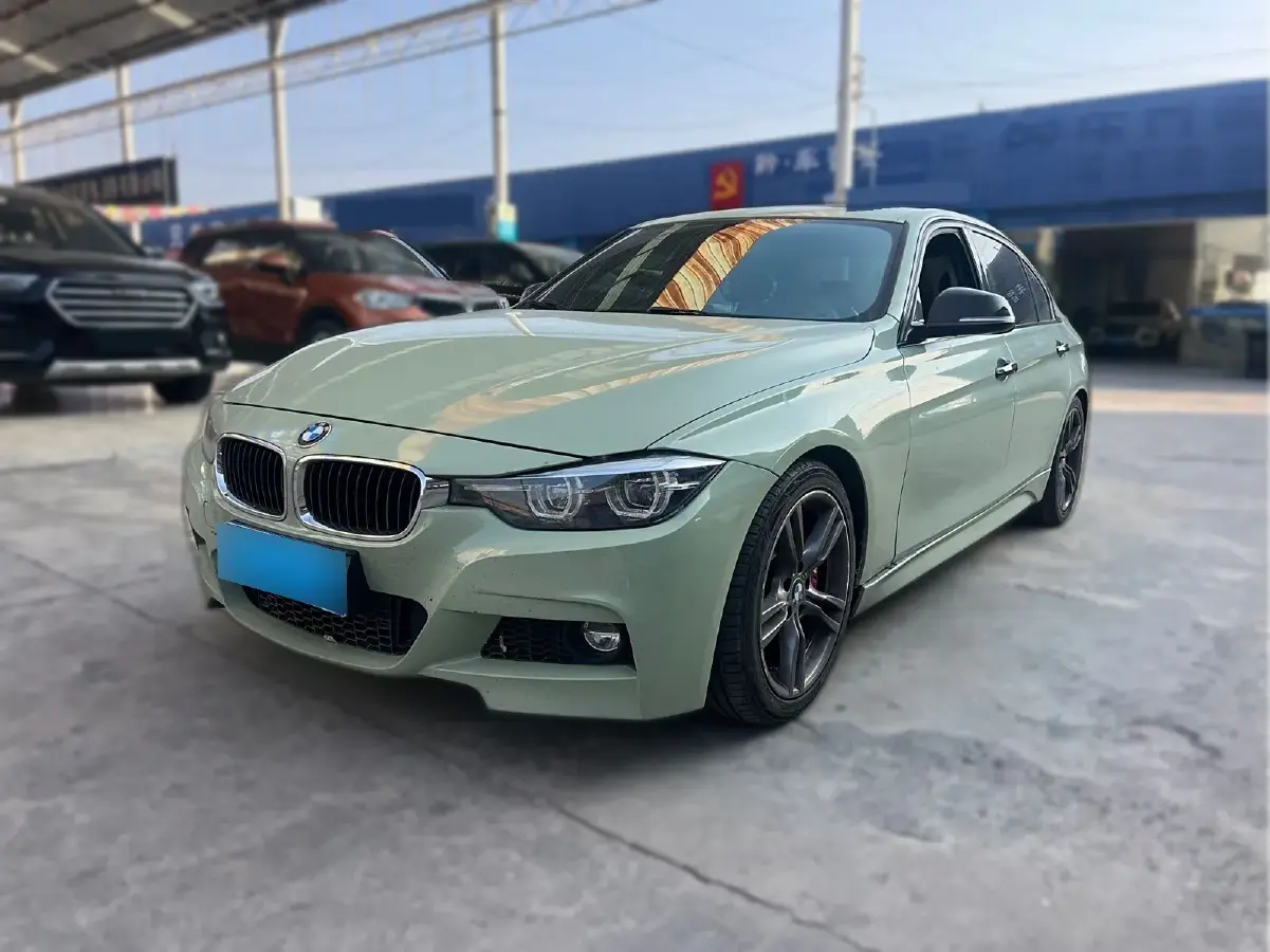 2018 BMW 3 Series 2.0T 184HP L4 8AT