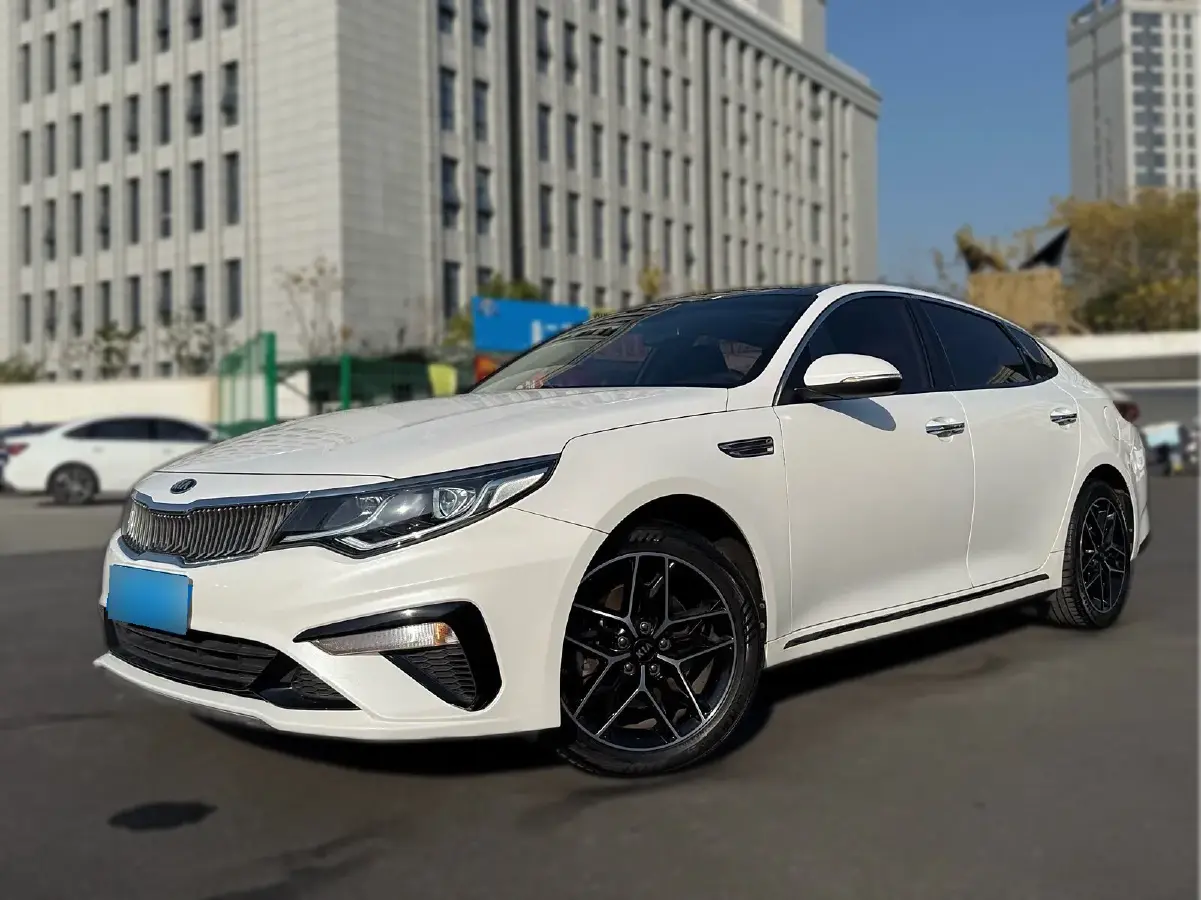 2019 Kia K5 2.0L 161HP L4 6AT