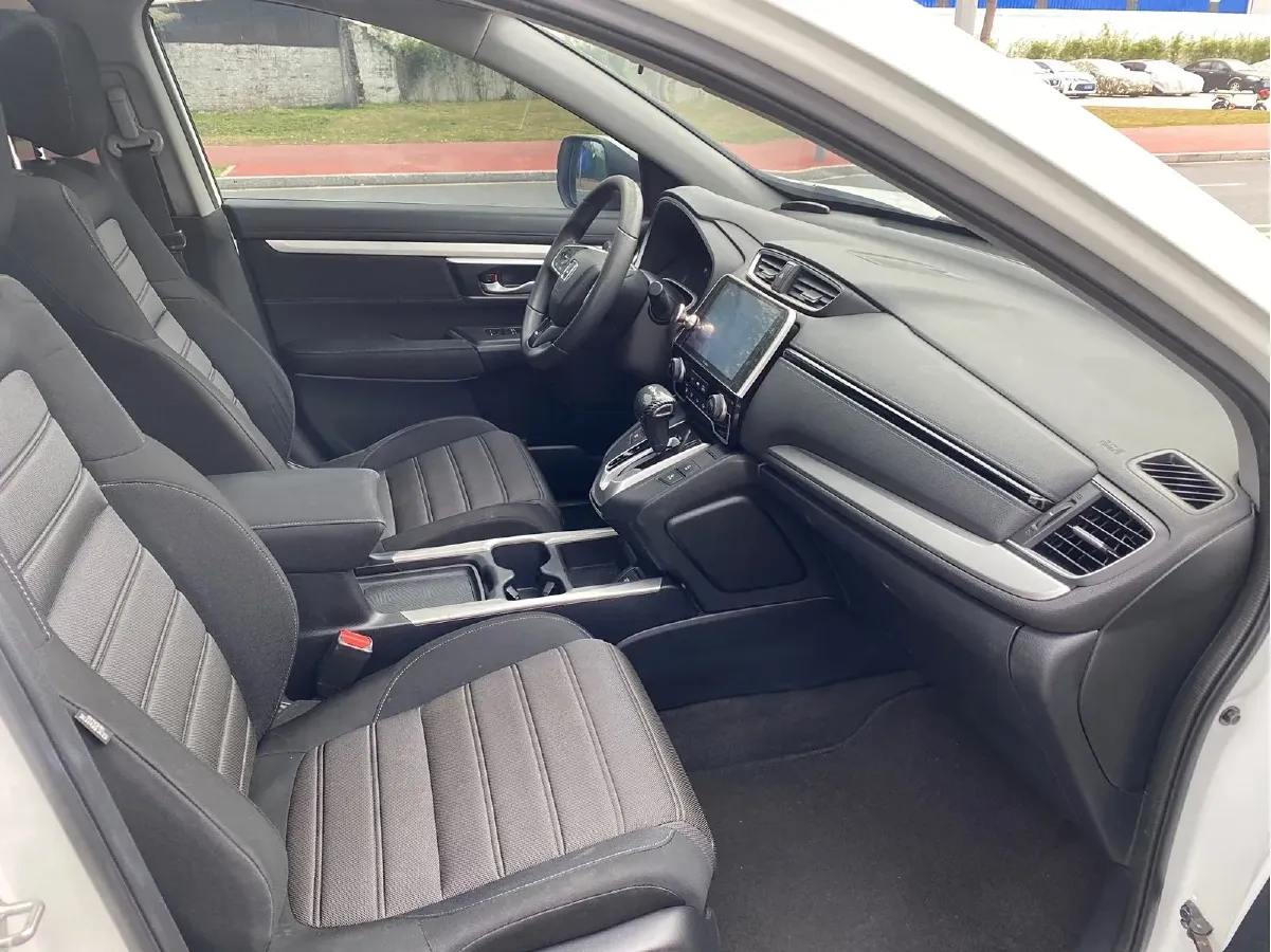 2017 Honda CR-V 1.5T 193HP L4 CVT,autocango,china used car exporter,china ev exporter,chinese used car exporter,chinese used ev exporter