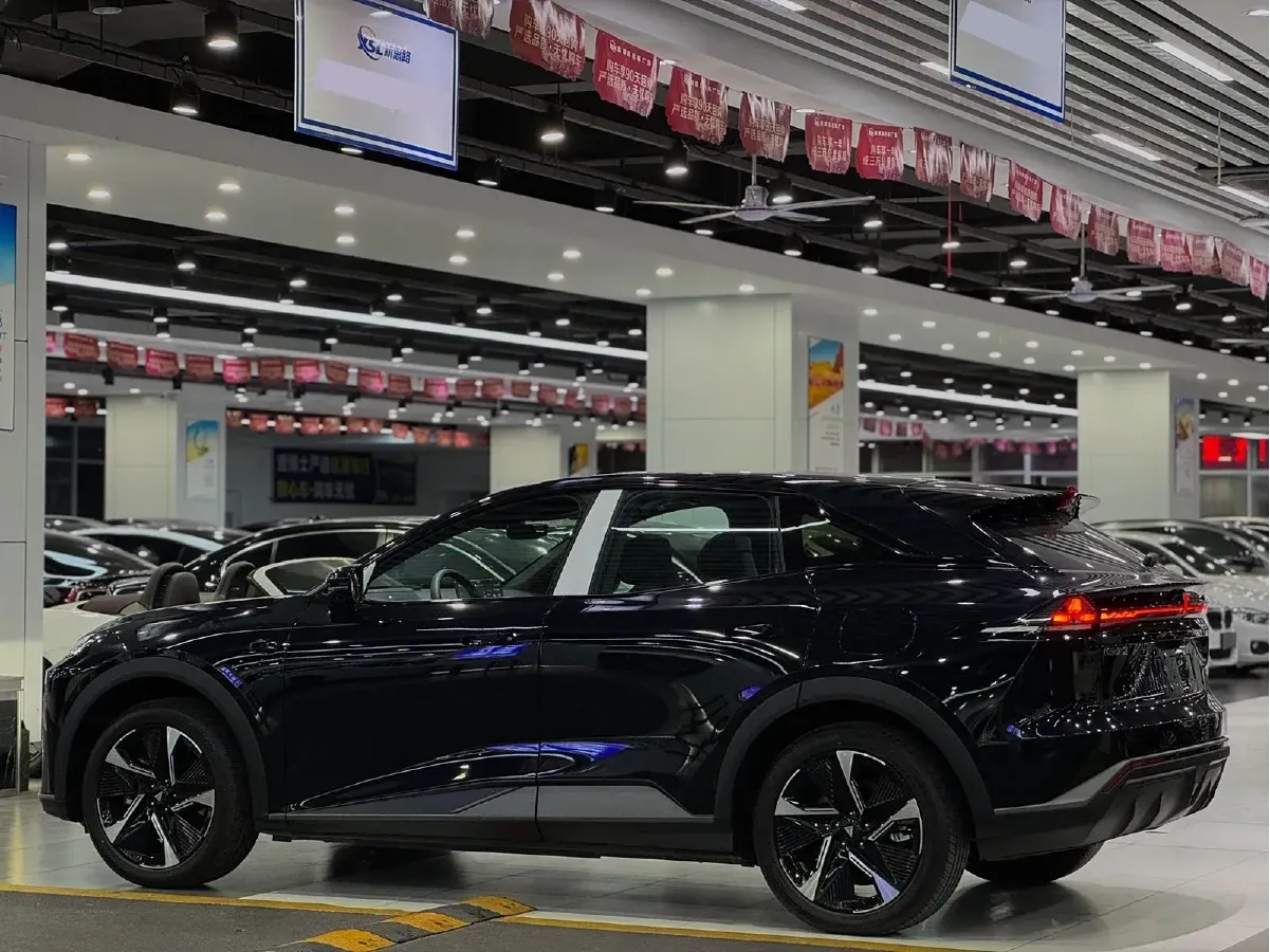 2024 Deepal S07 BEV 79.97KWH,autocango,china used car exporter,china ev exporter,chinese used car exporter,chinese used ev exporter