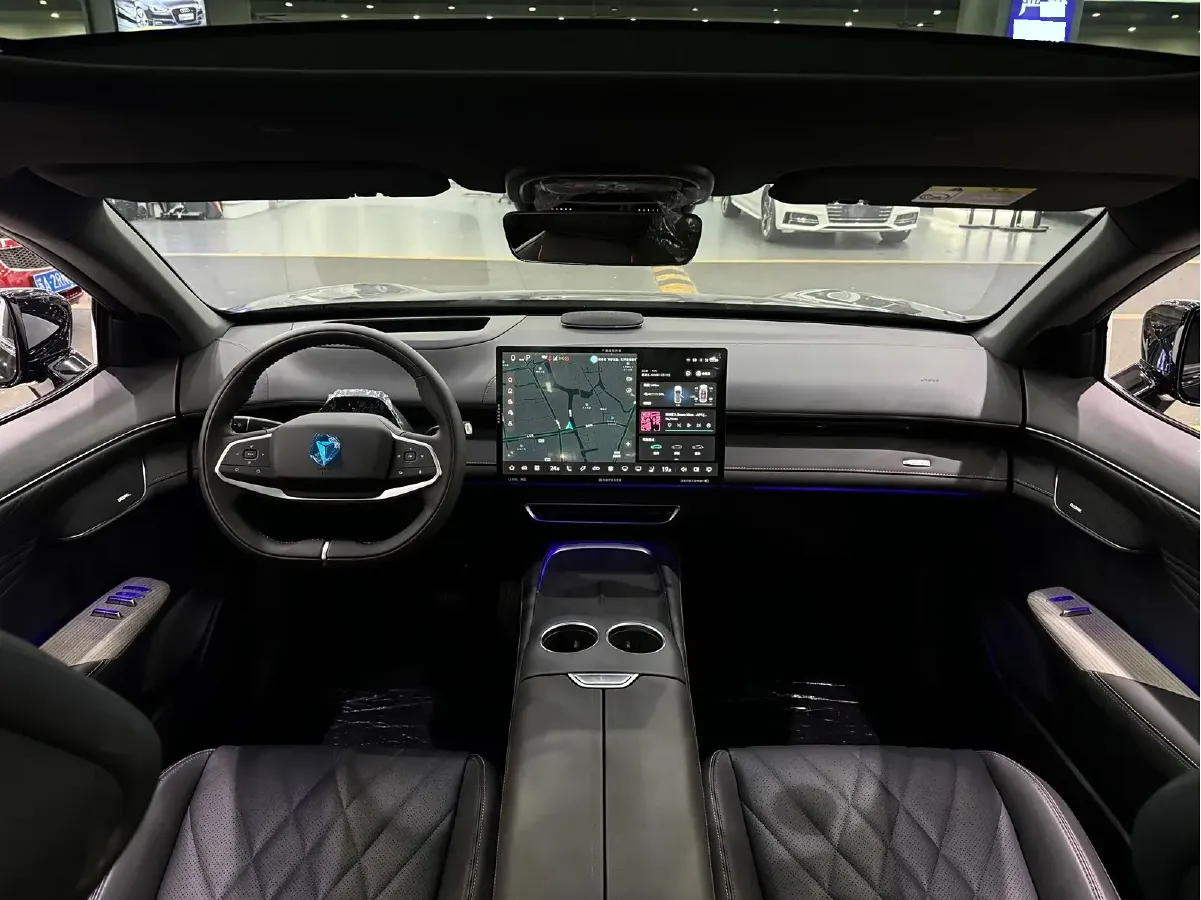 2024 Deepal S07 BEV 79.97KWH,autocango,china used car exporter,china ev exporter,chinese used car exporter,chinese used ev exporter