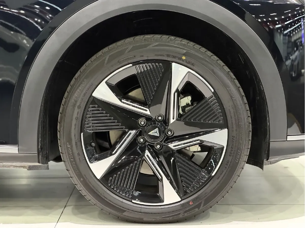 2024 Deepal S07 BEV 79.97KWH,autocango,china used car exporter,china ev exporter,chinese used car exporter,chinese used ev exporter