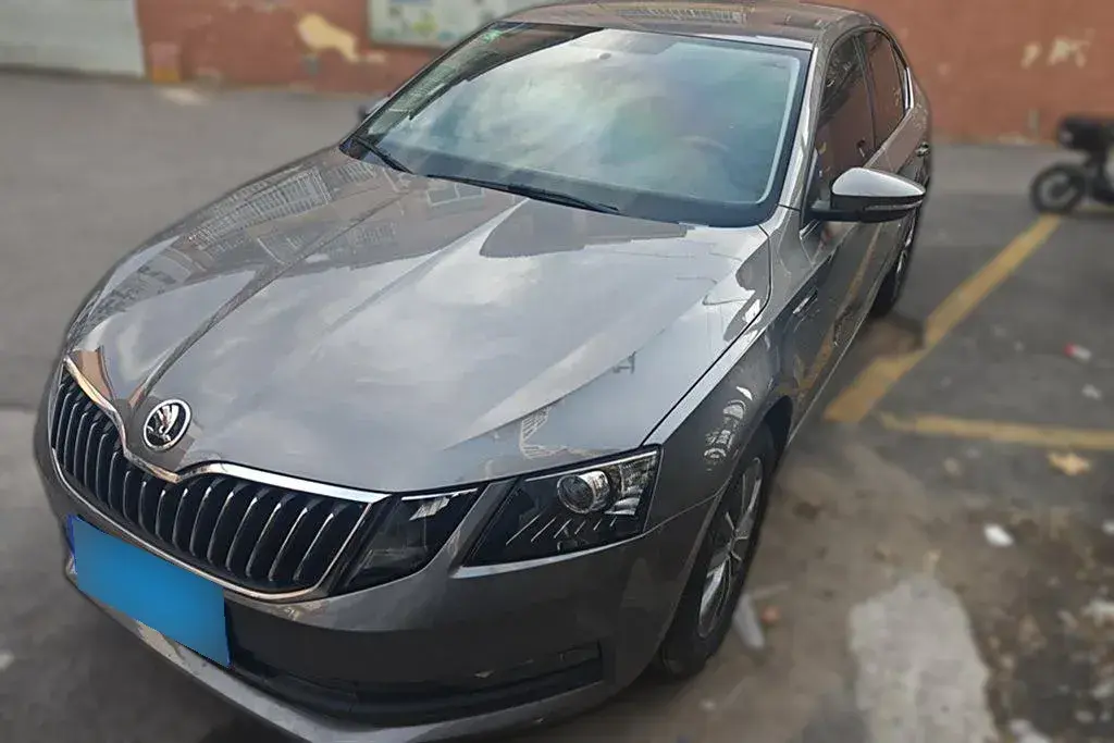 2019 Skoda Octavia 1.5L 113HP L4 6AT