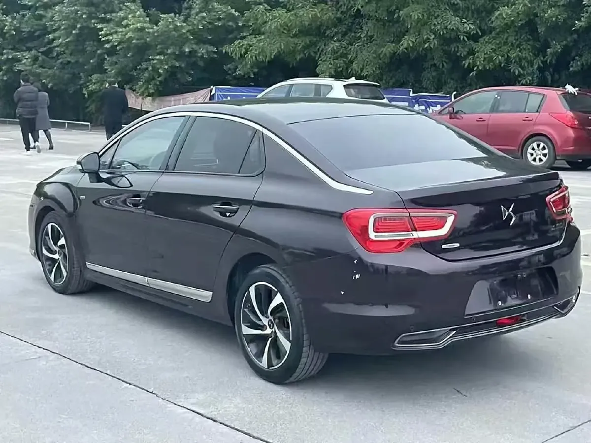 2014 DS 5LS 1.6T 163HP L4 6AT,autocango,china used car exporter,china ev exporter,chinese used car exporter,chinese used ev exporter