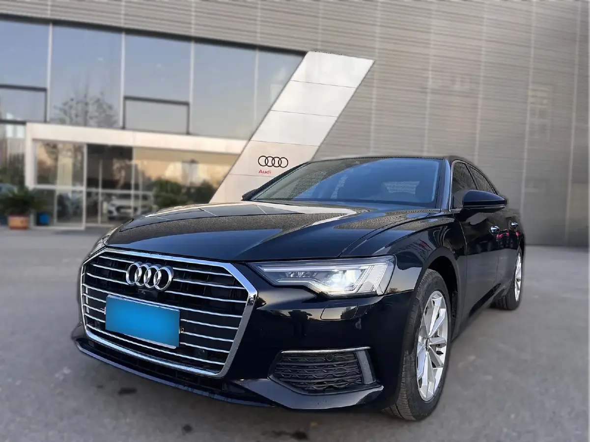 2019 Audi A6L 2.0T 190HP L4 7DCT