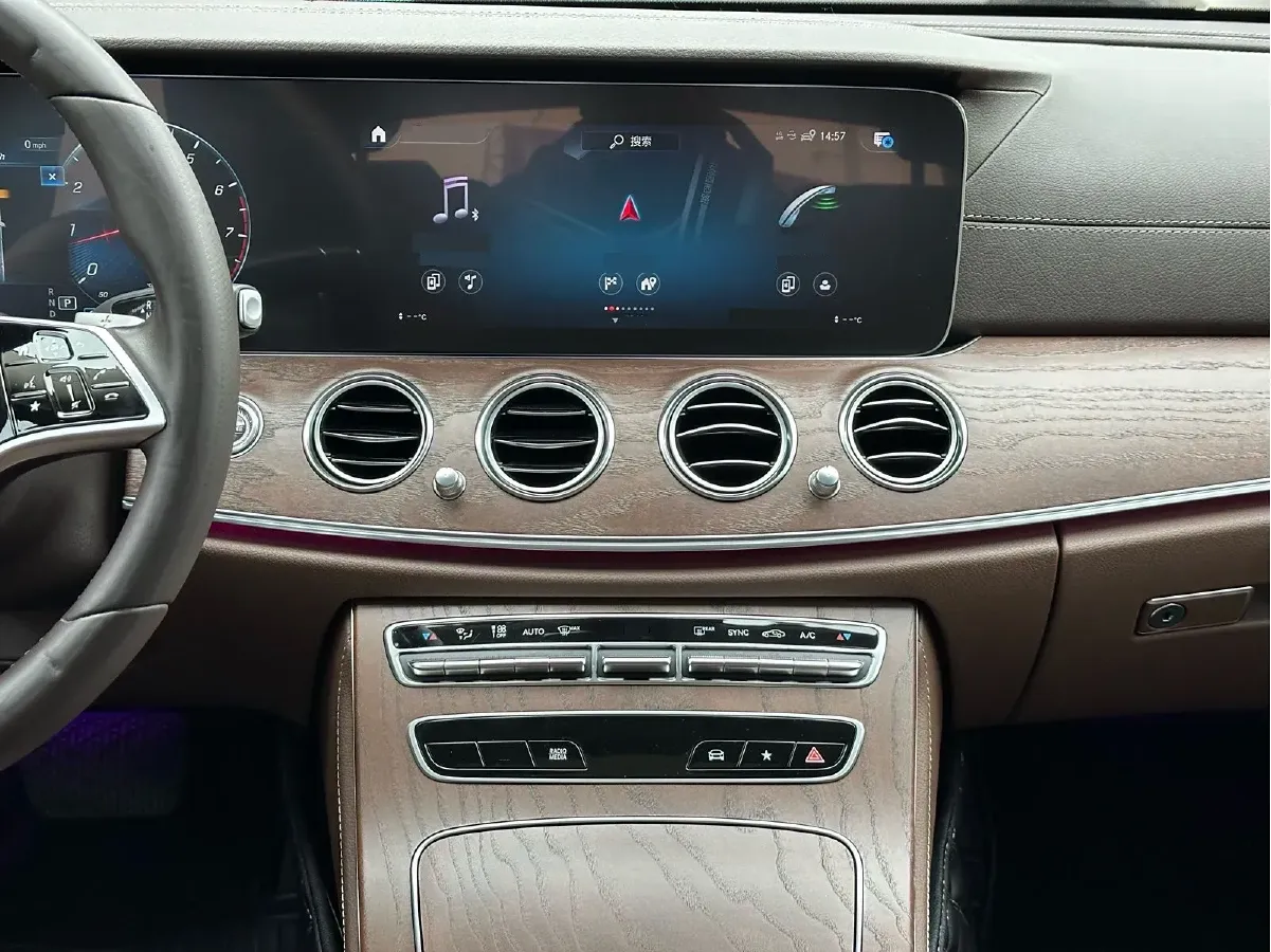 2021 Mercedes-Benz E Class 2.0T 197HP L4 9AT,autocango,china used car exporter,china ev exporter,chinese used car exporter,chinese used ev exporter