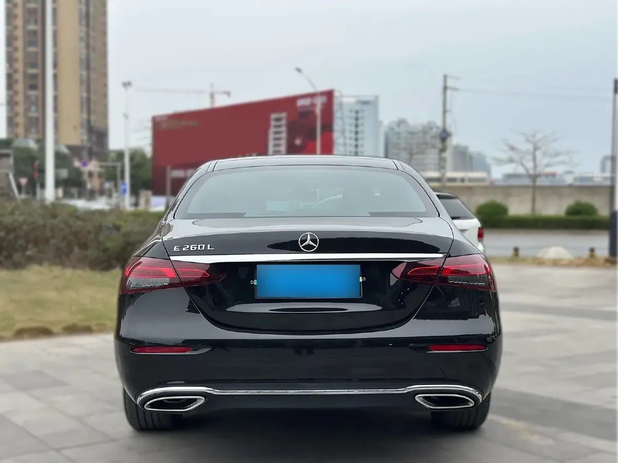 2021 Mercedes-Benz E Class 2.0T 197HP L4 9AT,autocango,china used car exporter,china ev exporter,chinese used car exporter,chinese used ev exporter