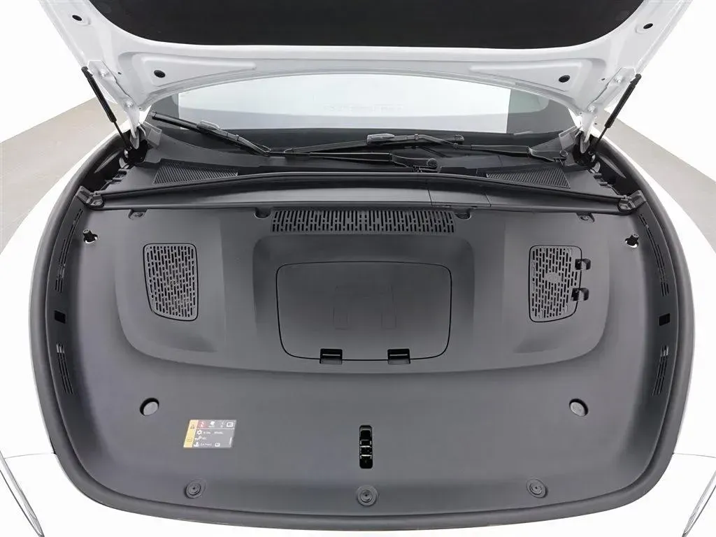 2023 Rising Auto F7 BEV 90KWH,autocango,china used car exporter,china ev exporter,chinese used car exporter,chinese used ev exporter