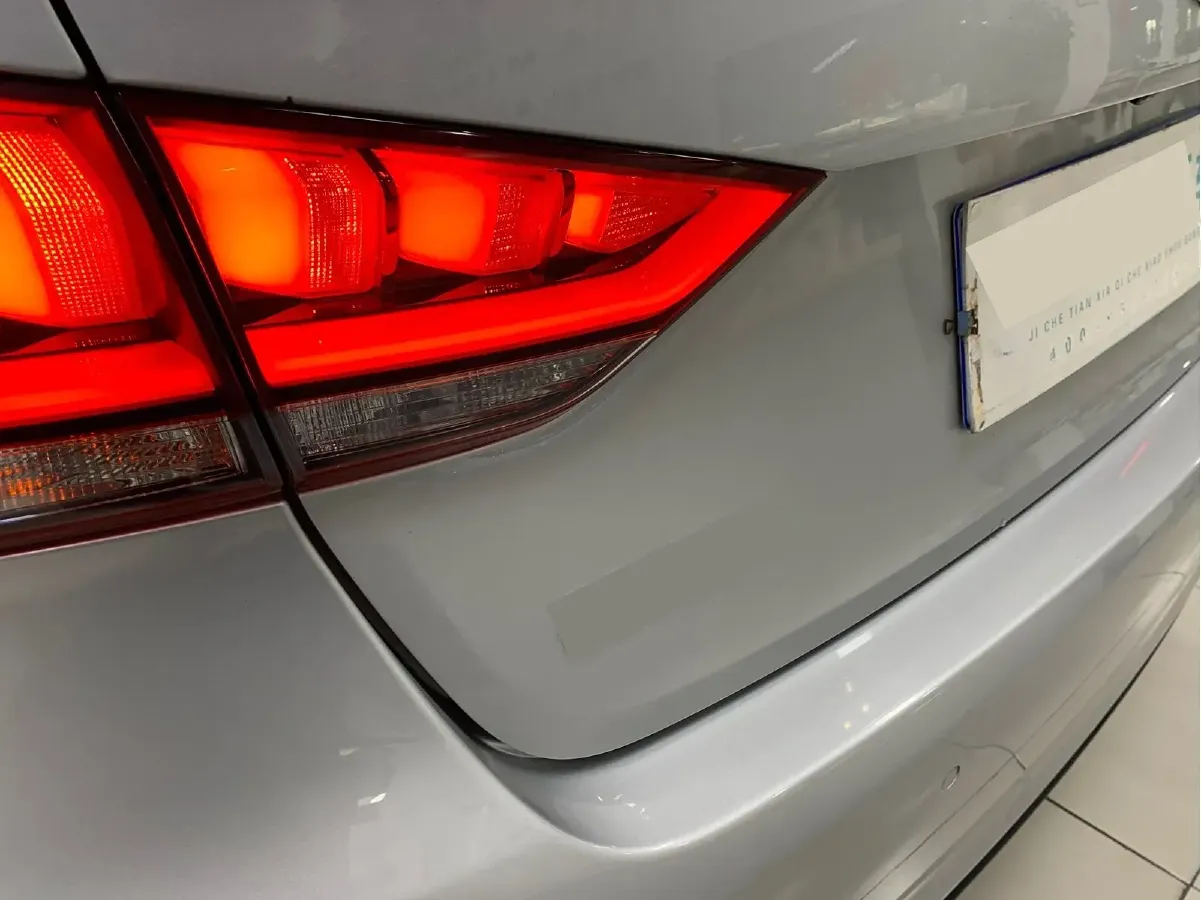 2015 Hyundai Cenesis 3.0L 257HP V6 8AT,autocango,china used car exporter,china ev exporter,chinese used car exporter,chinese used ev exporter