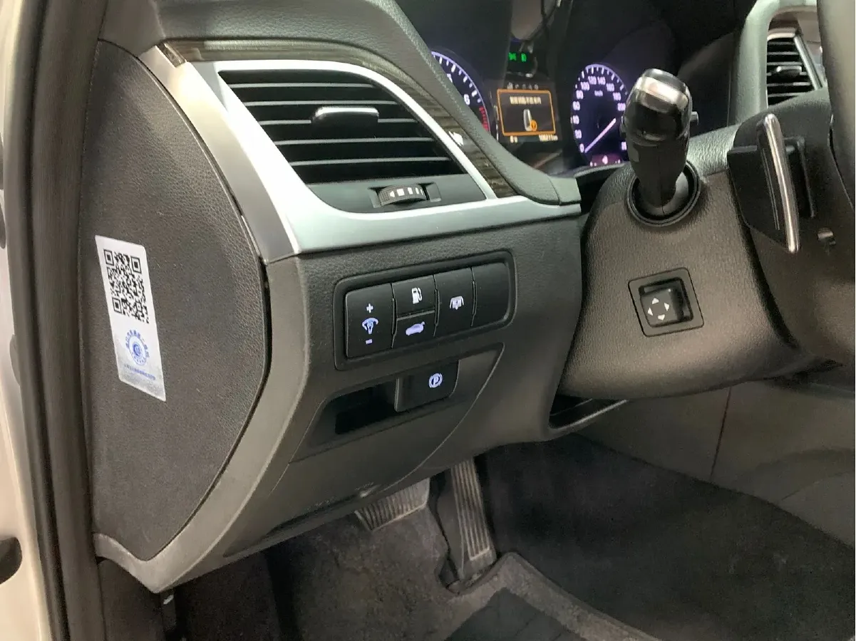 2015 Hyundai Cenesis 3.0L 257HP V6 8AT,autocango,china used car exporter,china ev exporter,chinese used car exporter,chinese used ev exporter