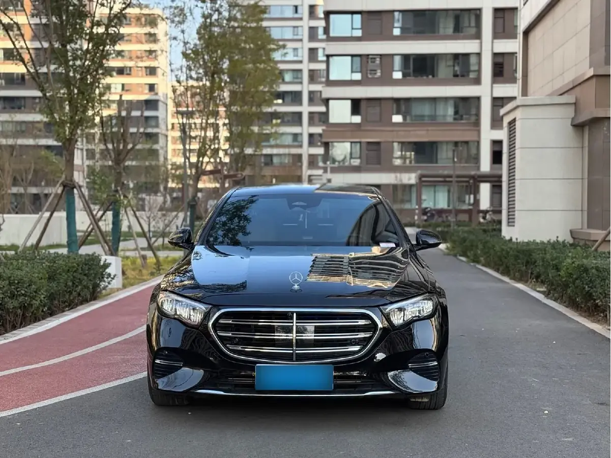 2024 Mercedes-Benz E Class 2.0T 204HP L4 9AT