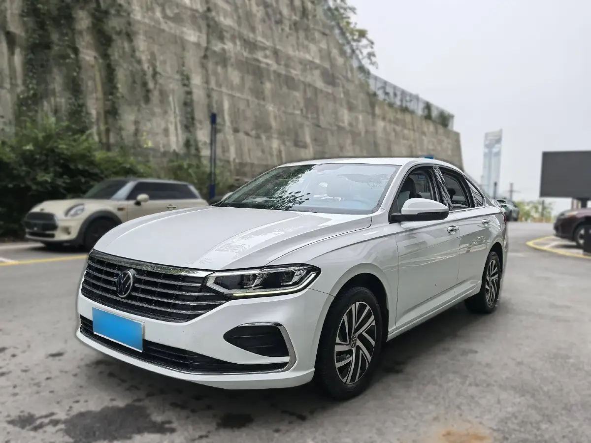 2023 Volkswagen Lavida 1.5L 113HP L4 6AT