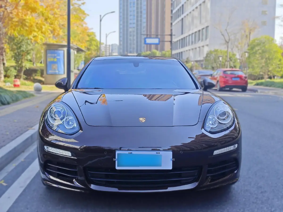 2016 Porsche Panamera 3.0T 320HP V6 7DCT