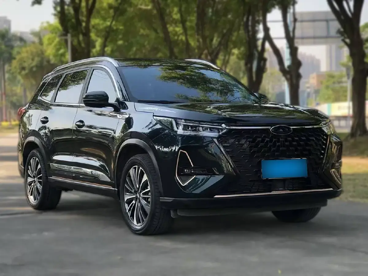 2022 Chery Tiggo 8 PRO 2.0T 254HP L4 7DCT