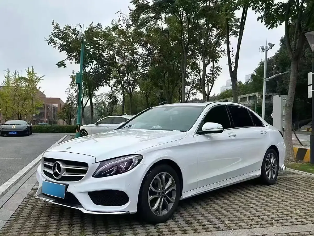 2019 Mercedes-Benz C Class 1.5T 184HP L4 9AT