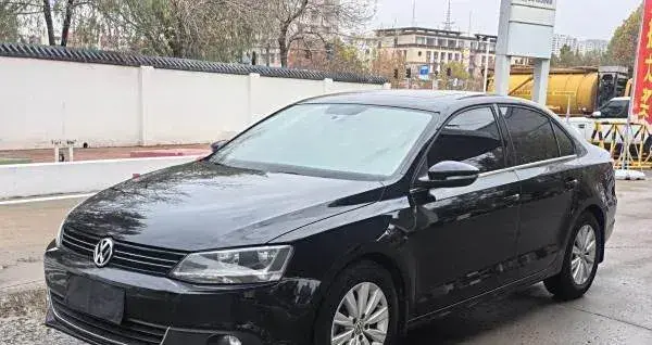 2015 Volkswagen Sagitar 1.6L 110HP L4 6AT