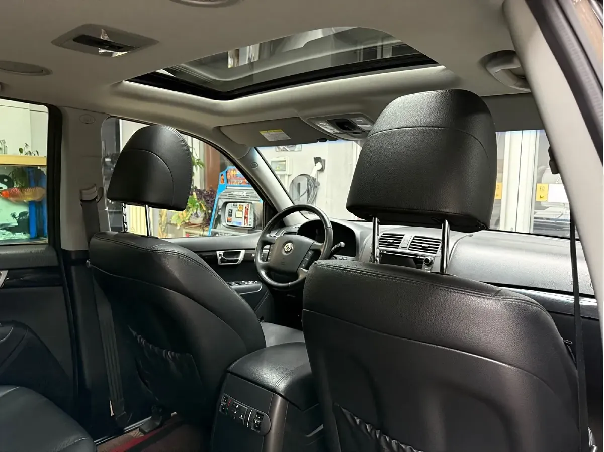 2015 Kia Borrego 3.8L 275HP V6 5AT,autocango,china used car exporter,china ev exporter,chinese used car exporter,chinese used ev exporter