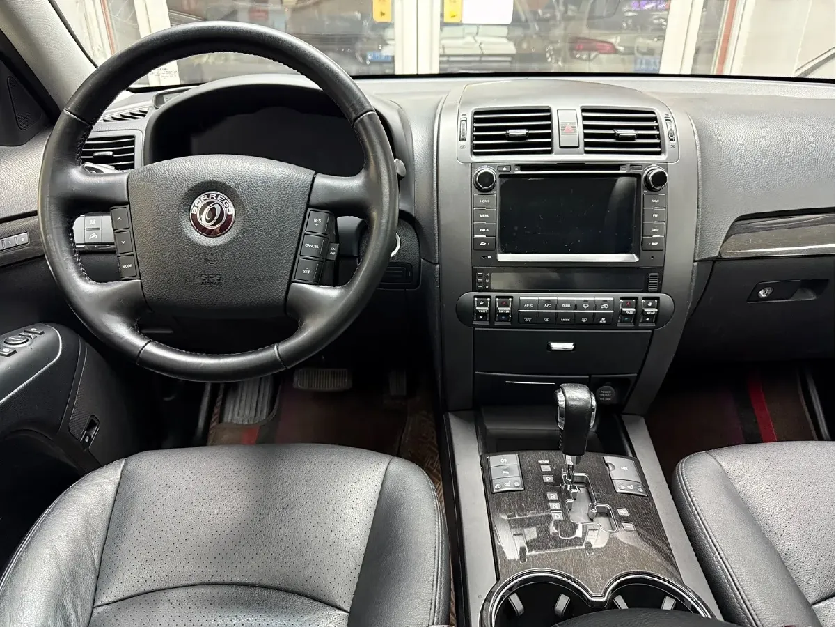 2015 Kia Borrego 3.8L 275HP V6 5AT,autocango,china used car exporter,china ev exporter,chinese used car exporter,chinese used ev exporter