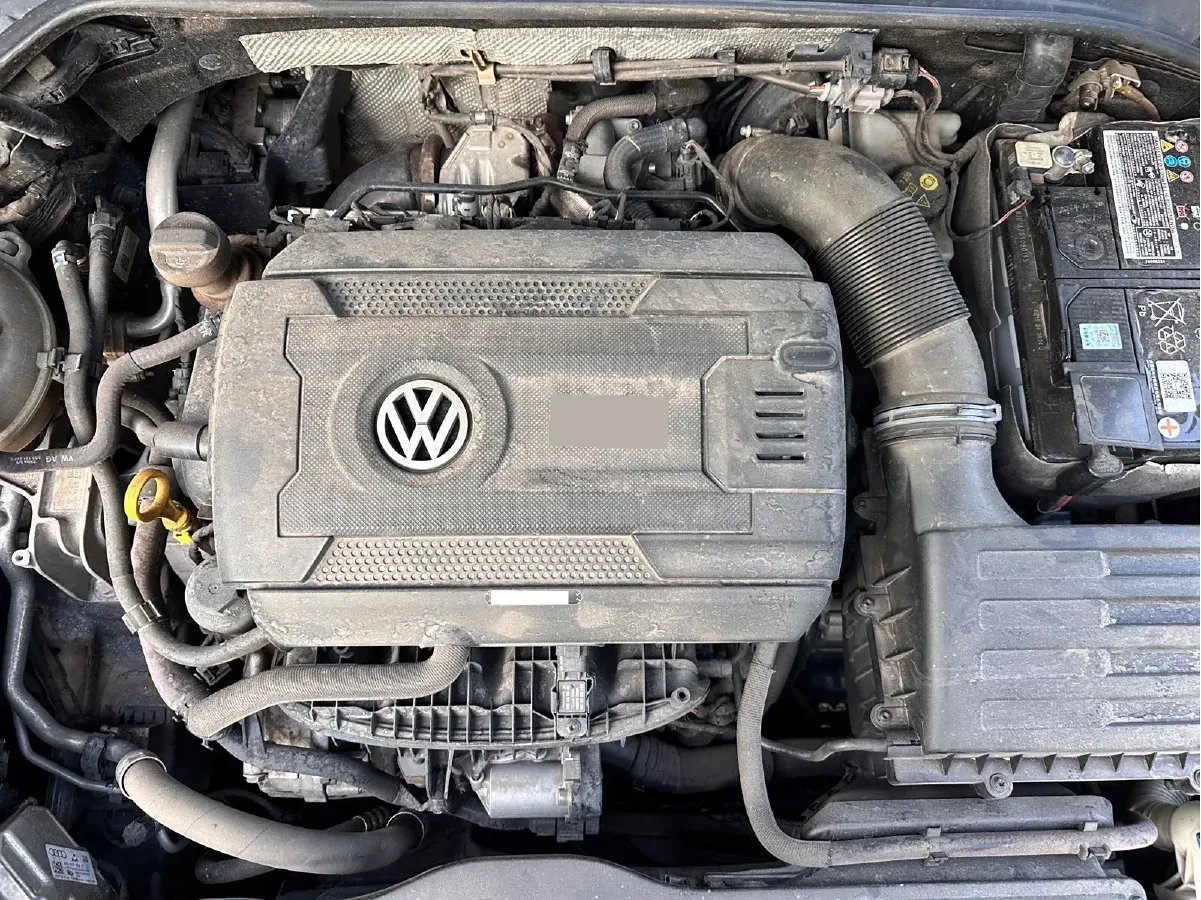 2018 Volkswagen GolfGTI 2.0T 220HP L4 7DCT,autocango,china used car exporter,china ev exporter,chinese used car exporter,chinese used ev exporter