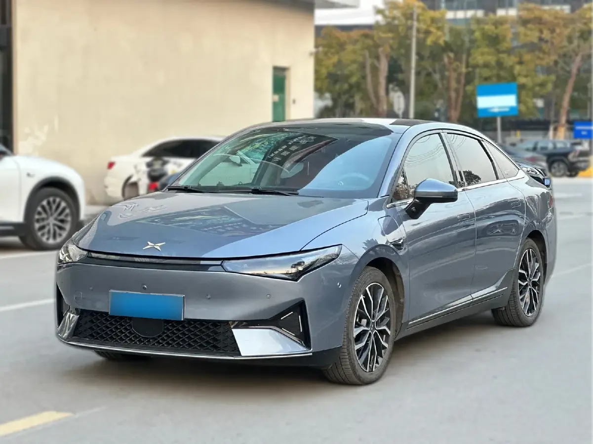 2022 Xpeng P5 BEV 55.9KWH