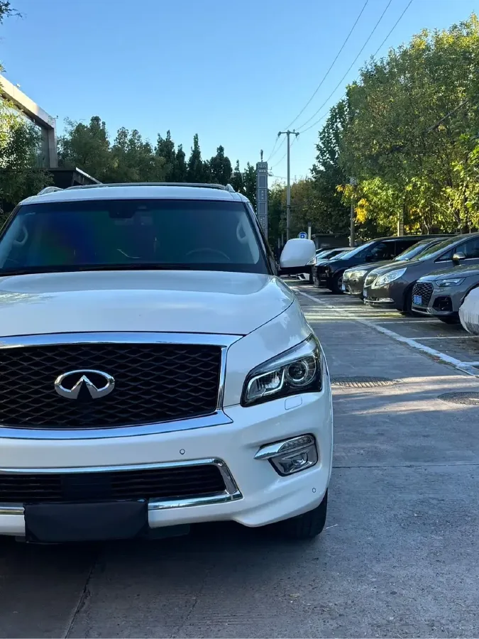 2016 Infiniti QX80 5.6L 398HP V8 7AT,autocango,china used car exporter,china ev exporter,chinese used car exporter,chinese used ev exporter